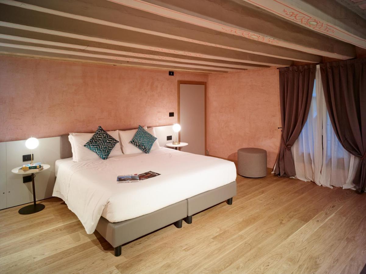 Ca' Dei Proverbi Suites - Wenice Deep Culture Venedig Eksteriør billede